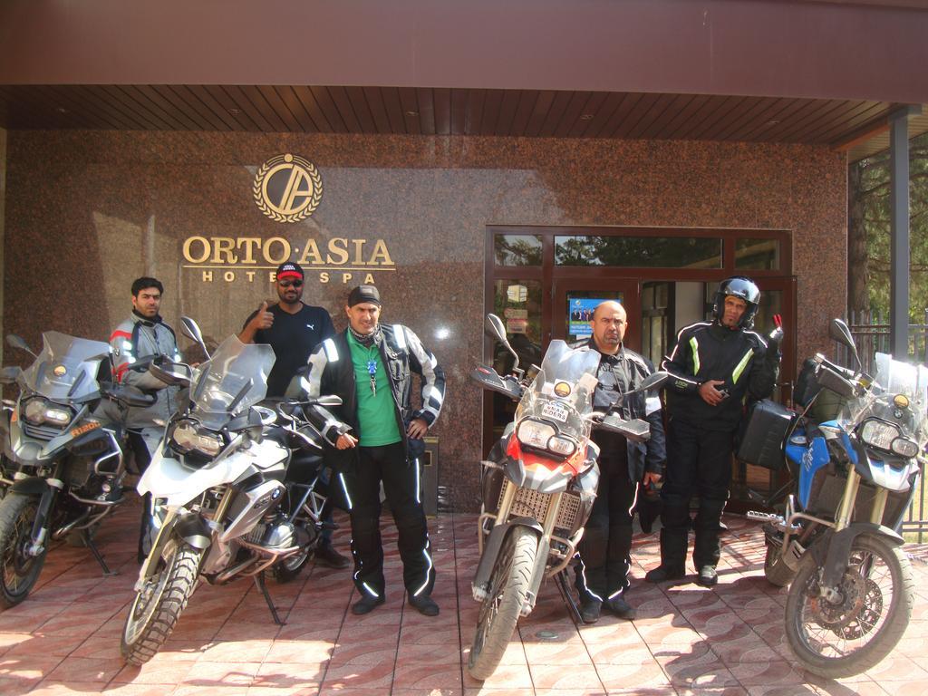Hotel Orto Asia Osh Luaran gambar